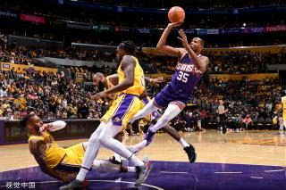 续占据优势 续占据优势